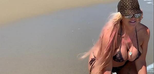  Blonde Babe Kelley Cabbana Fucking on Public beach